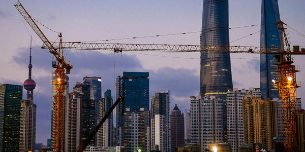 <b>利用UWB定位技術(shù)，賦能智慧工廠</b>